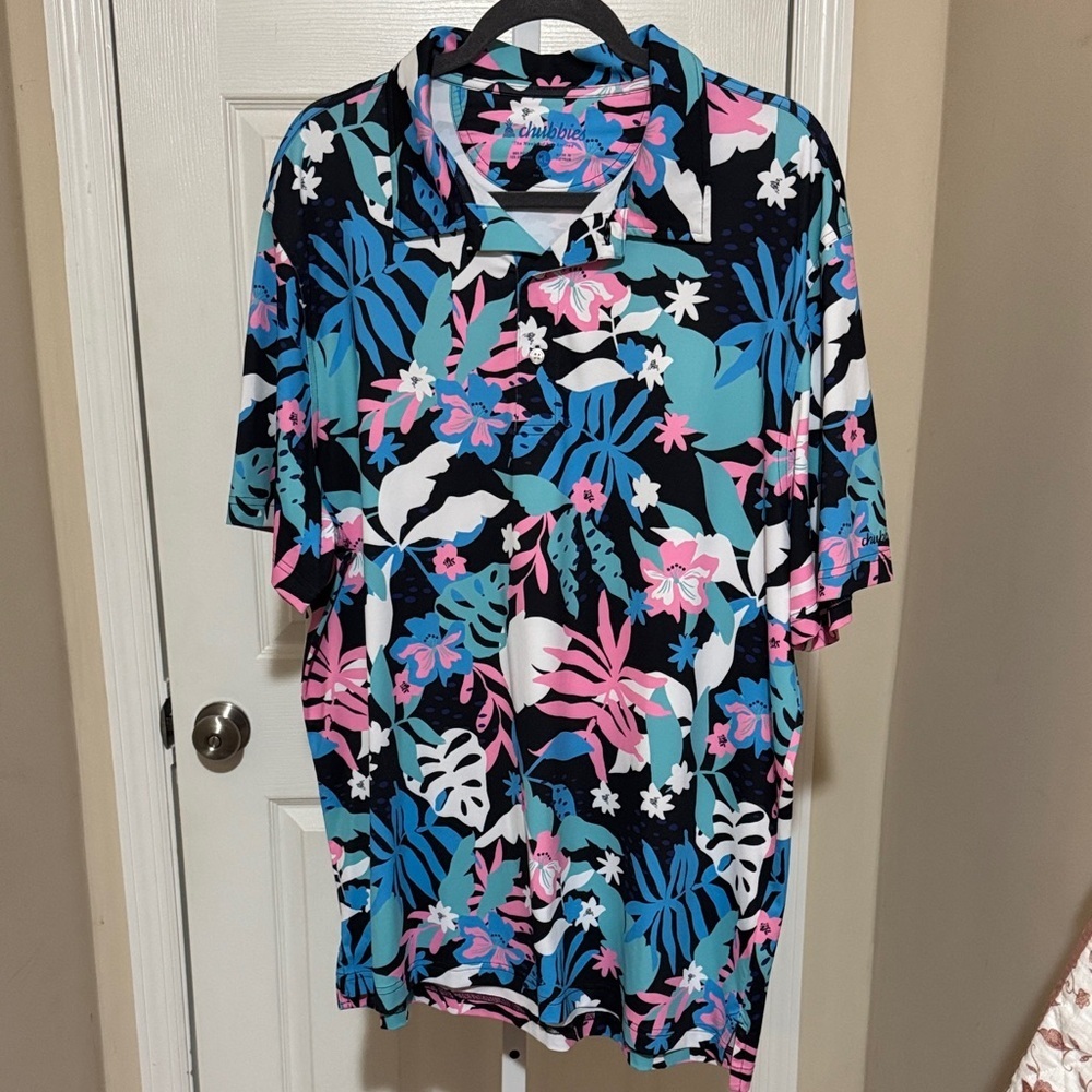 Chubbies Tropical Floral Shirt in Blue and Pink